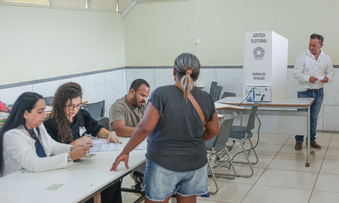 TSE desmente alegação de fraude na apuração dos votos