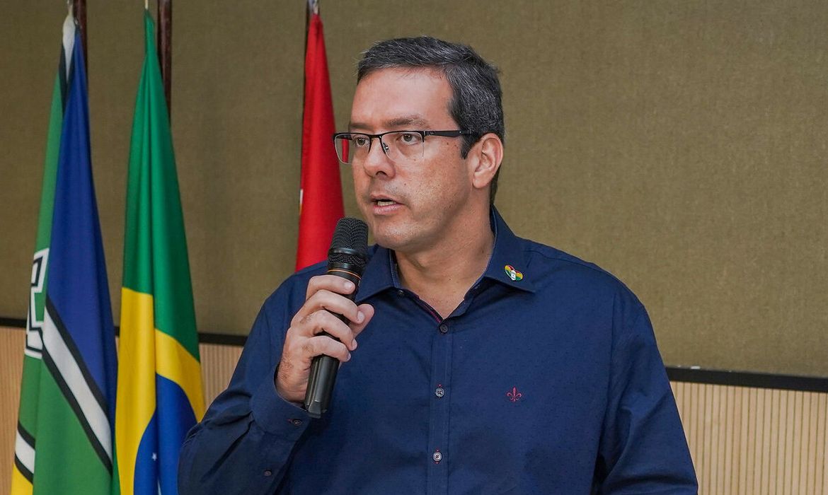 Dr. Furlan é eleito governador do Amapá no primeiro turno