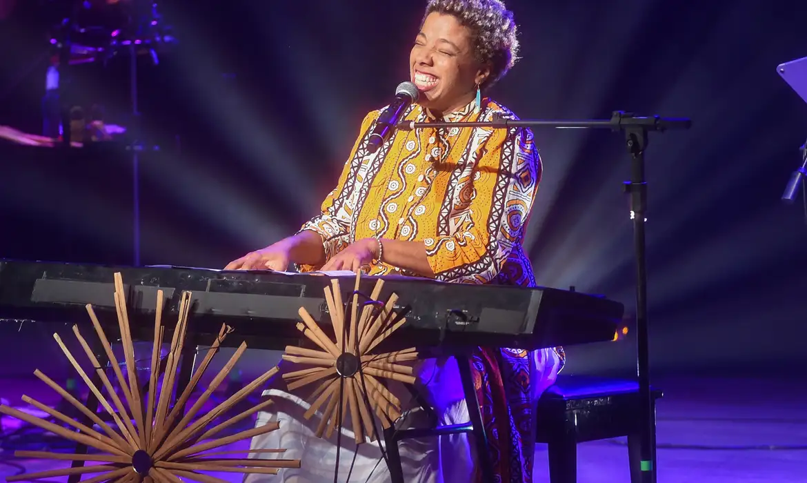 Cena Musical, da TV Brasil, apresenta show da Banda Jazz das Minas