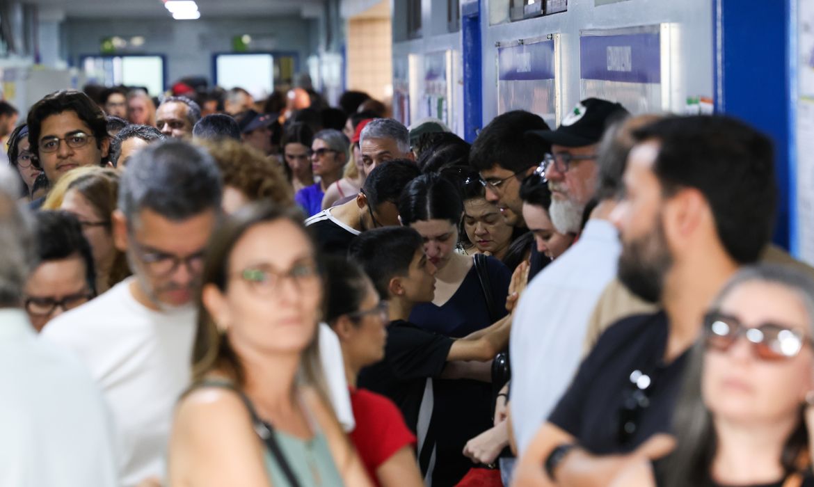 Renovação da Câmara federal chegou a 35%; veja nova composição da Casa
